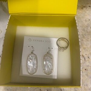 Kendra Scott Elle Mother of Pearl Earrings & Elyse Ring Set